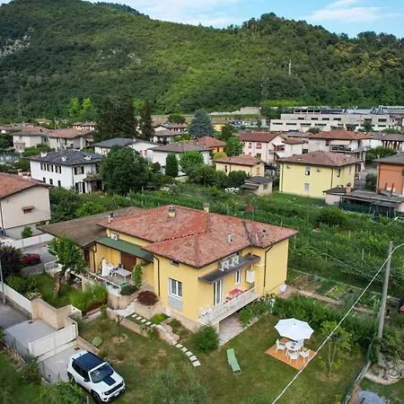 Ll Gelsomino Di Bazzani *
